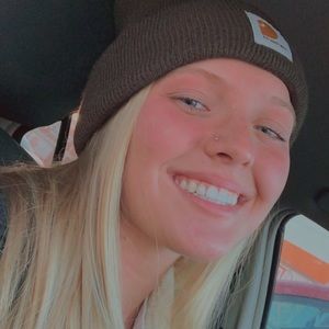 Meet your Posher, Erica